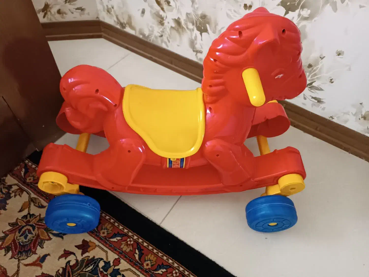 اسب الاکلنگی دوکاره قرمز|اسباب‌‌بازی|اصفهان, سروستان|دیوار