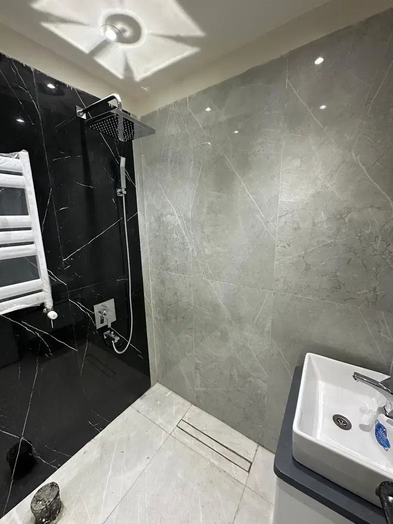 ۱۳۰متر دوخوابه فول بازسازی شده ظفر پیوندی