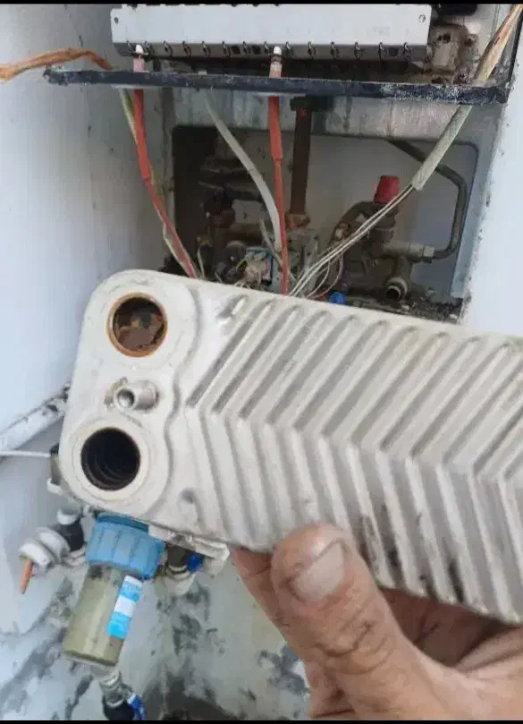 تعمیرات تخصصی انواع پکیج|خدمات پیشه و مهارت|گلبهار, شهر جدید گلبهار|دیوار