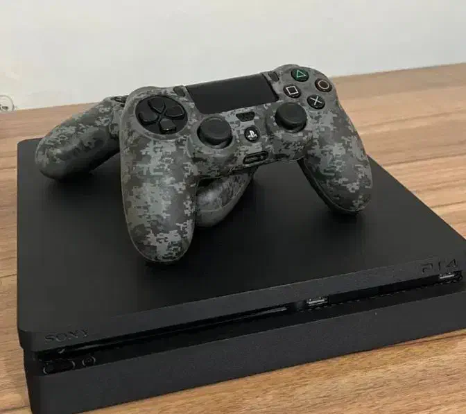 ps4 slim 1tra دو دسته فول بازی کپی ۱۲/۰۲|کنسول، بازی ویدئویی و آنلاین|زاهدان, |دیوار