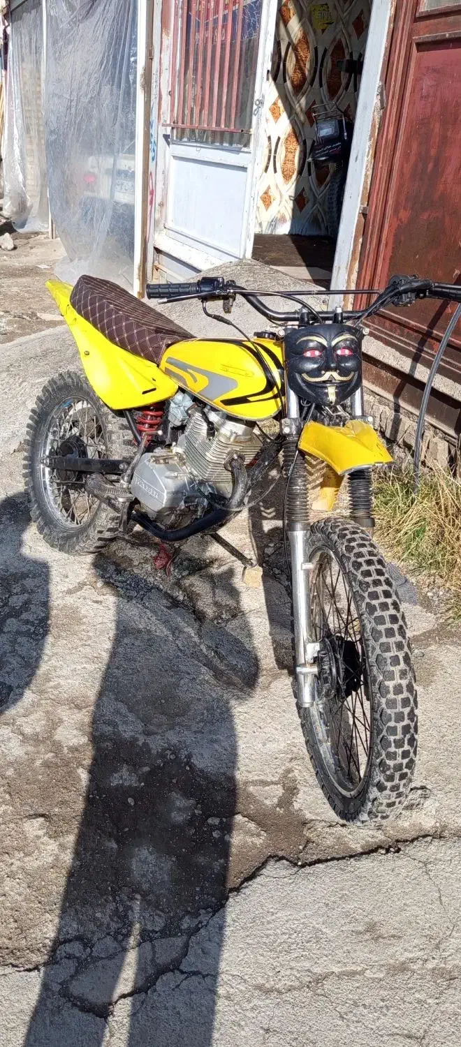 تریل 200|موتورسیکلت|ارومیه, |دیوار