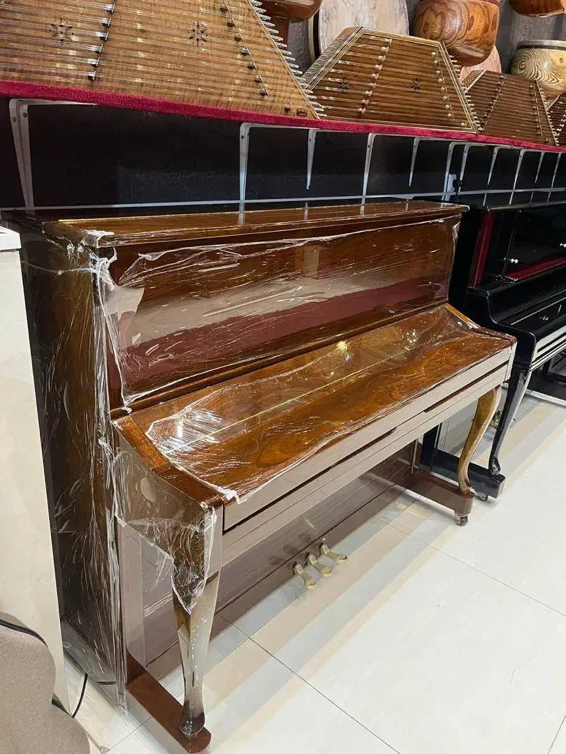 فروش پیانو آکوستیک بست فان 2020 با چک صیادی|پیانو، کیبورد، آکاردئون|بابل, |دیوار