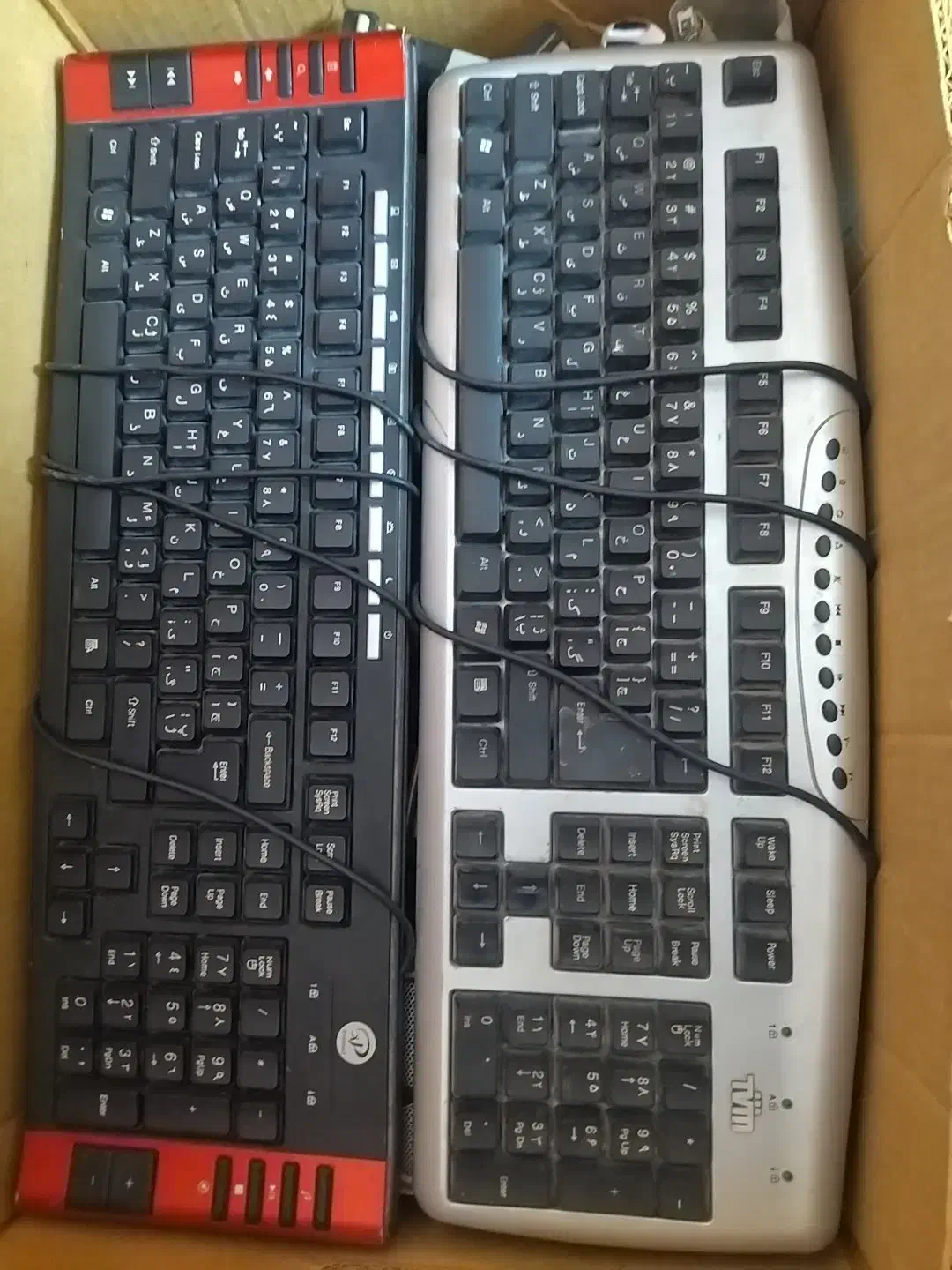 دو تا کیبرد|قطعات و لوازم جانبی رایانه|رفسنجان, |دیوار