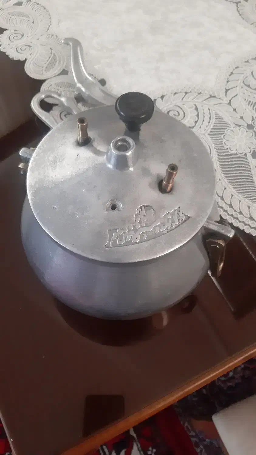 زود پز قدیمی|ظروف پختوپز|همدان, |دیوار