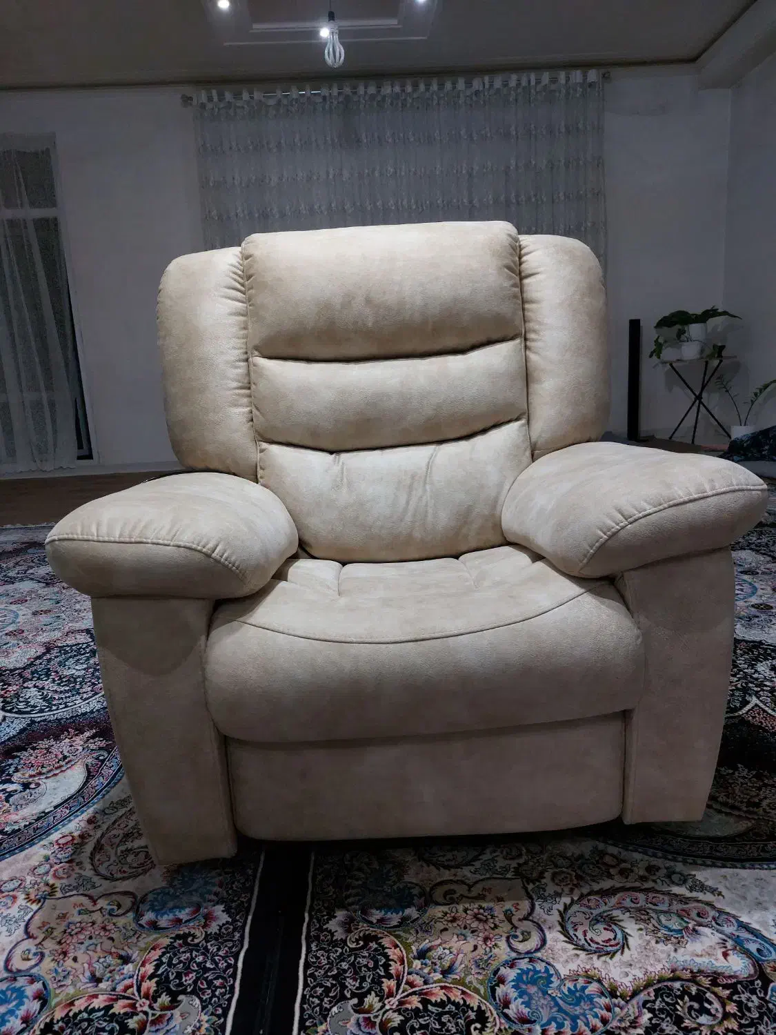 مبل ریلکسی|مبلمان خانگی و میز عسلی|پاکدشت, خاتون آباد|دیوار