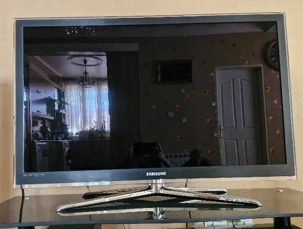 تلویزیون LED|تلویزیون و پروژکتور|ری, علایین|دیوار