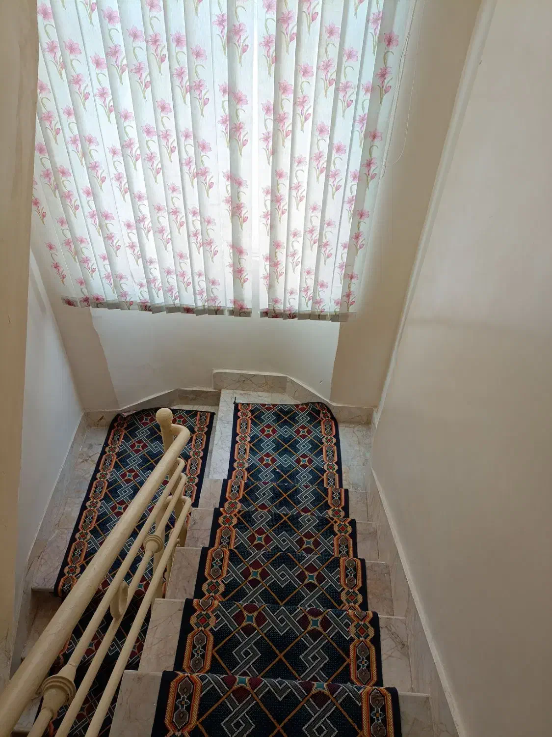 فرش اشپزخانه و گلیم  راه پله|گلیم، جاجیم، گبه|مشهد, نظام دوست|دیوار