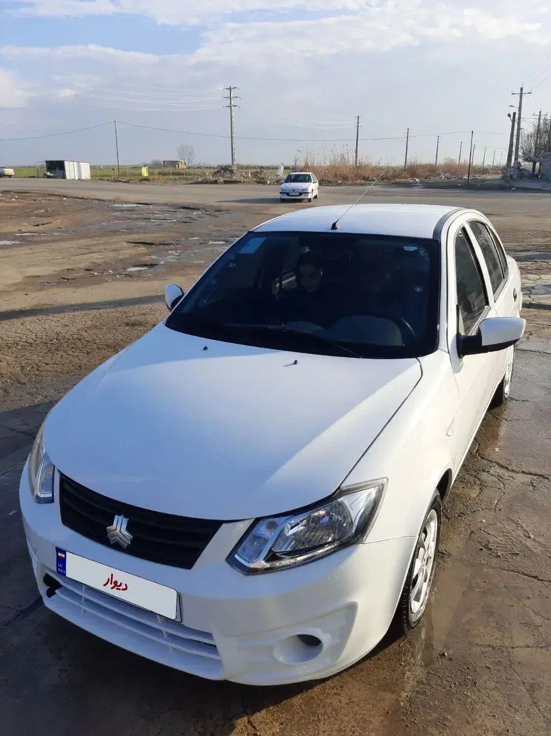 ساینا مدل 98|خودرو سواری و وانت|پارس‌آباد, |دیوار