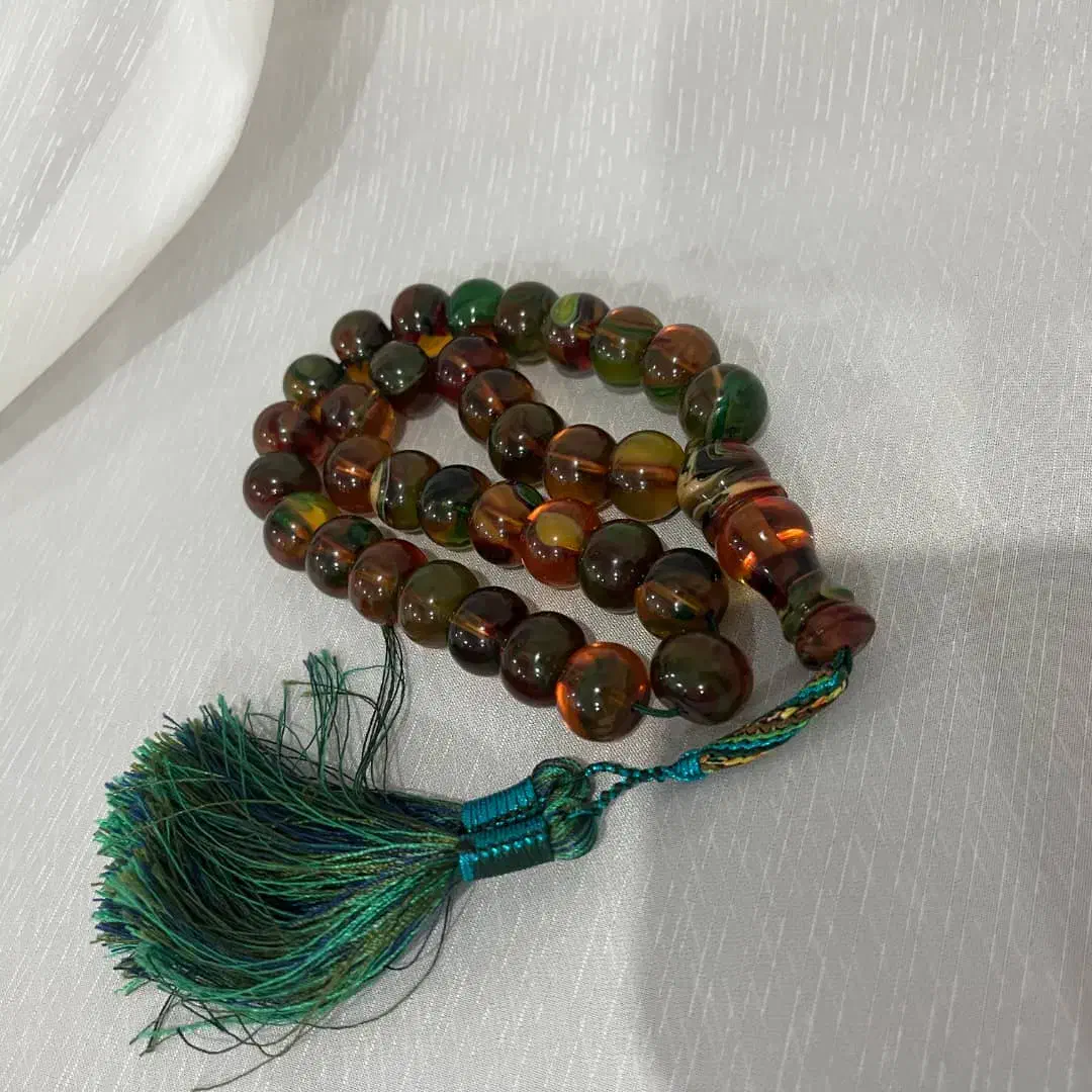 تسبیح کهربا پرچمی|کلکسیون اشیاء عتیقه|مریوان, |دیوار