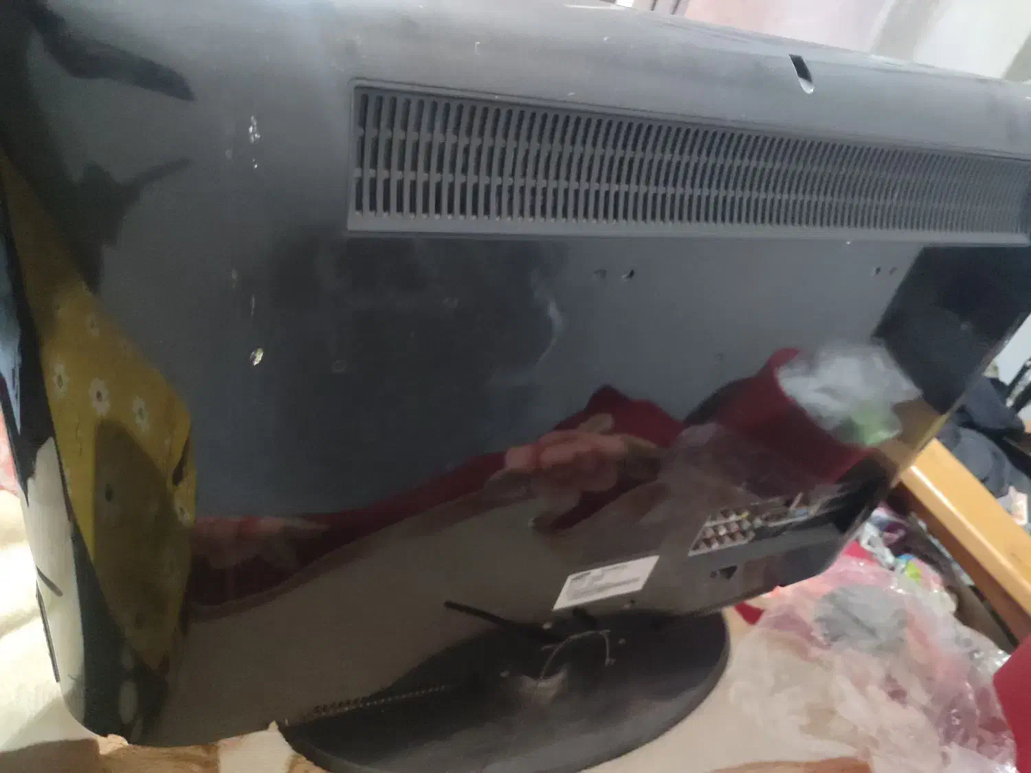 تلوزیون|تلویزیون و پروژکتور|بندر انزلی, کلیور|دیوار