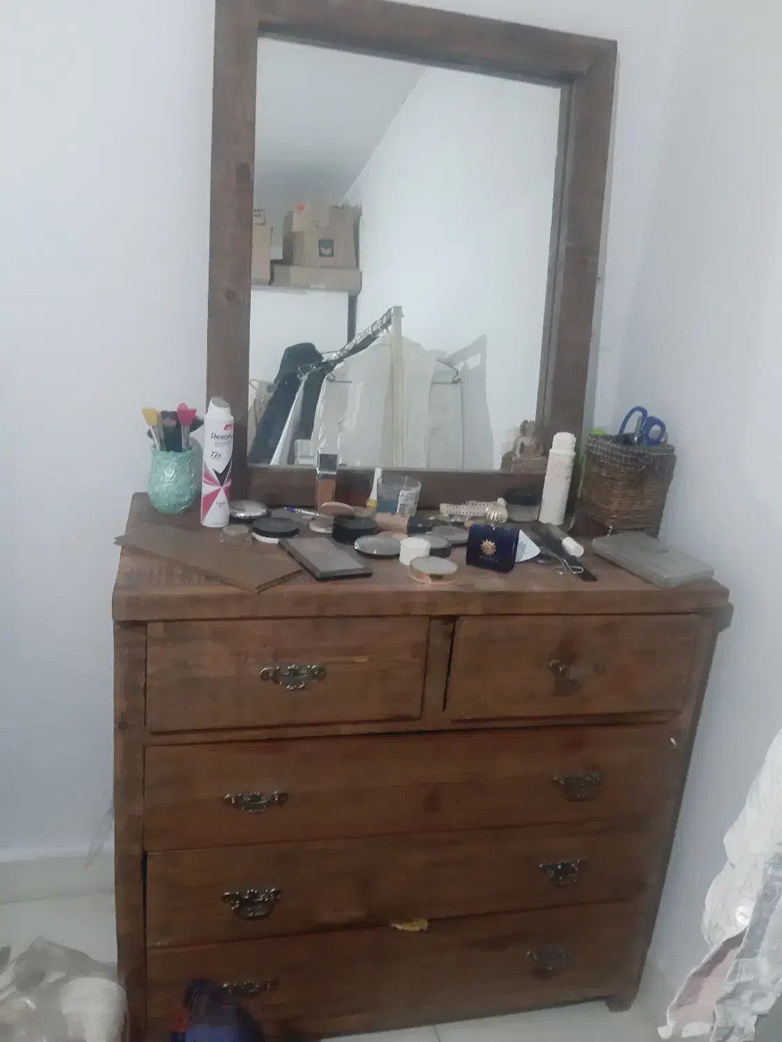 دراور تمام چوب|جاکفشی، کمد، دراور|شهریار, شهریار|دیوار