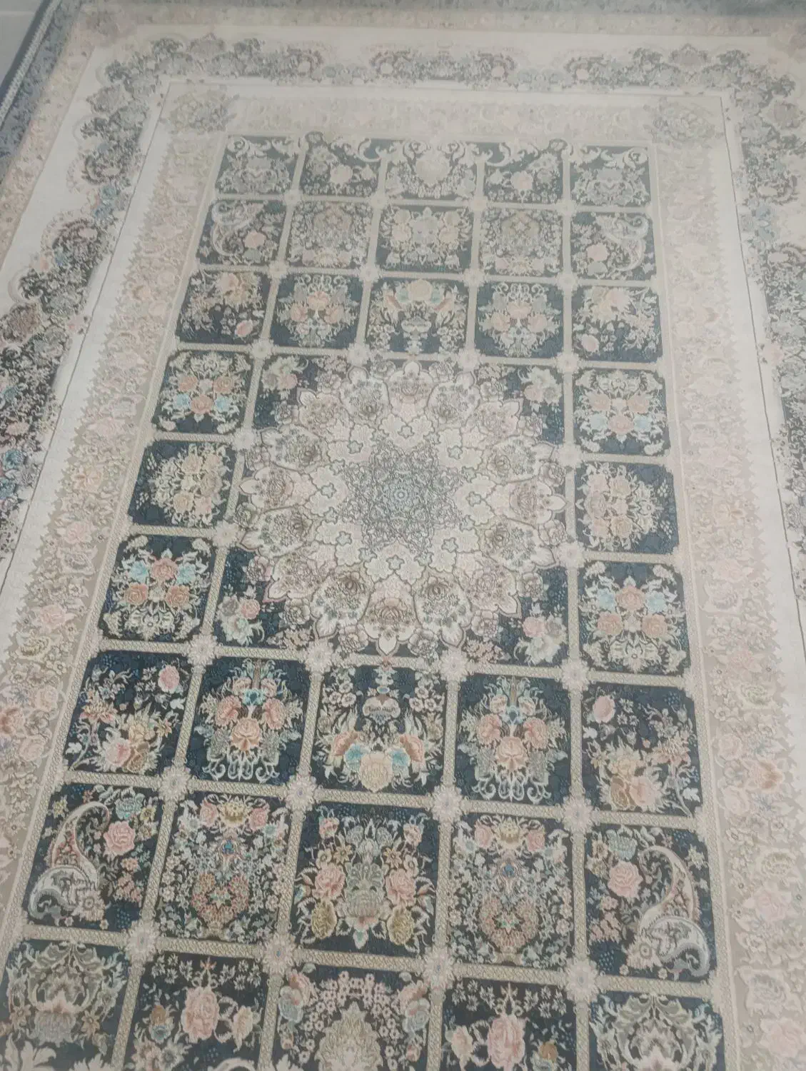 فرش درنو|فرش|قدس, شهر‌قدس|دیوار