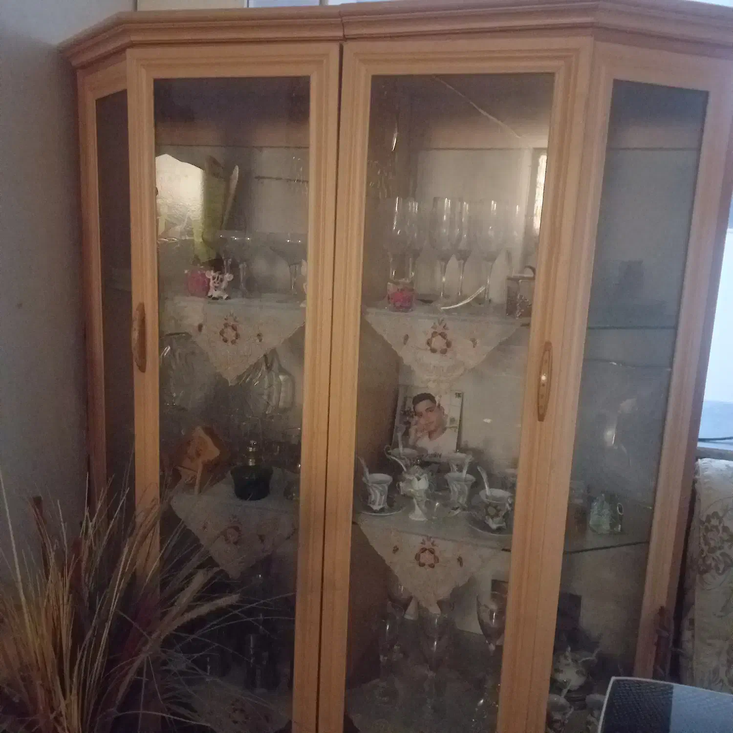 فرش دراور وکمد بچه گانه وبوفه|فرش|اسفراین, |دیوار