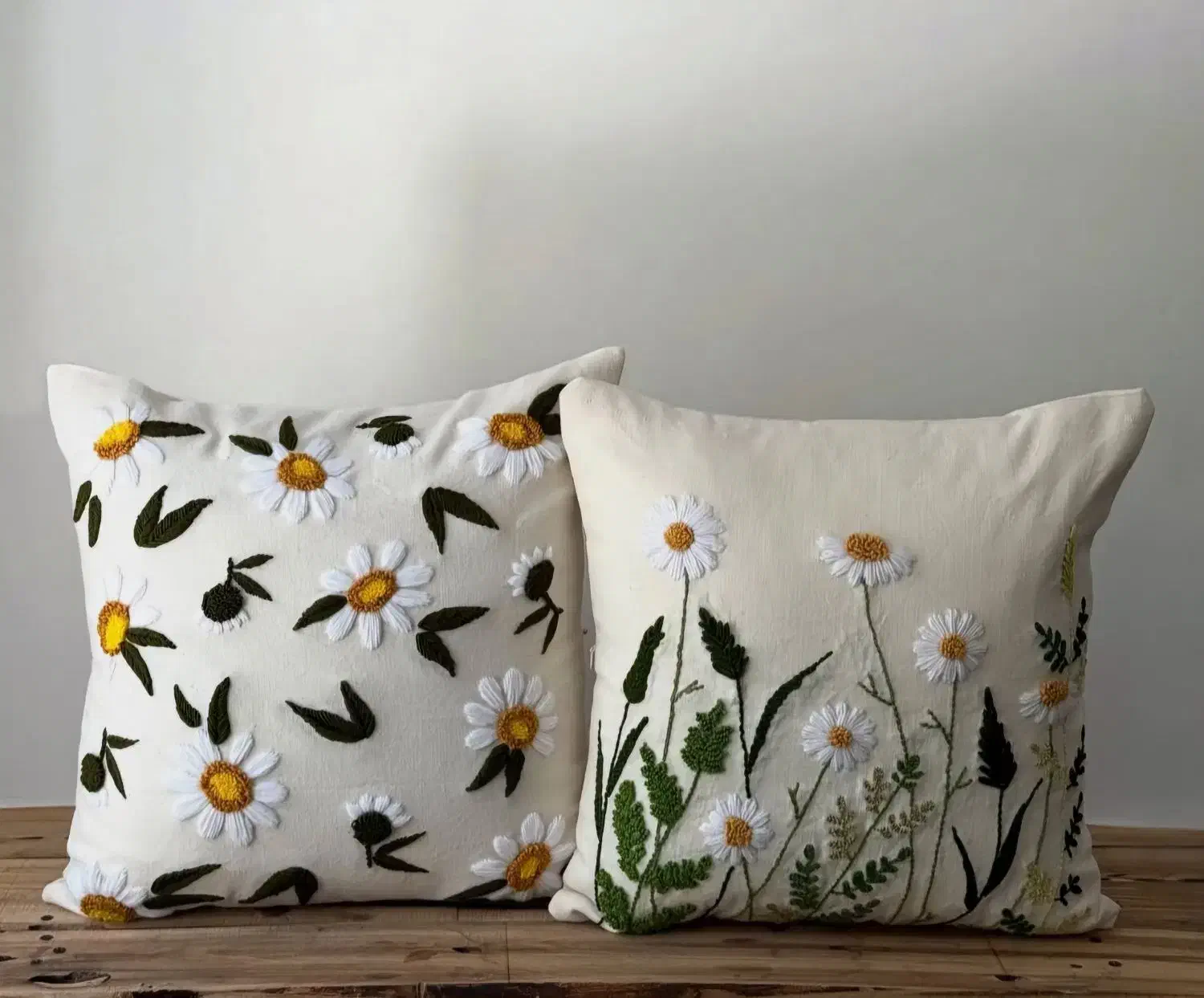 **کاورکوسن و رومیزی پانچدوزی شده**|رختخواب، بالش، پتو|کرج, شهرک رضوانیه|دیوار