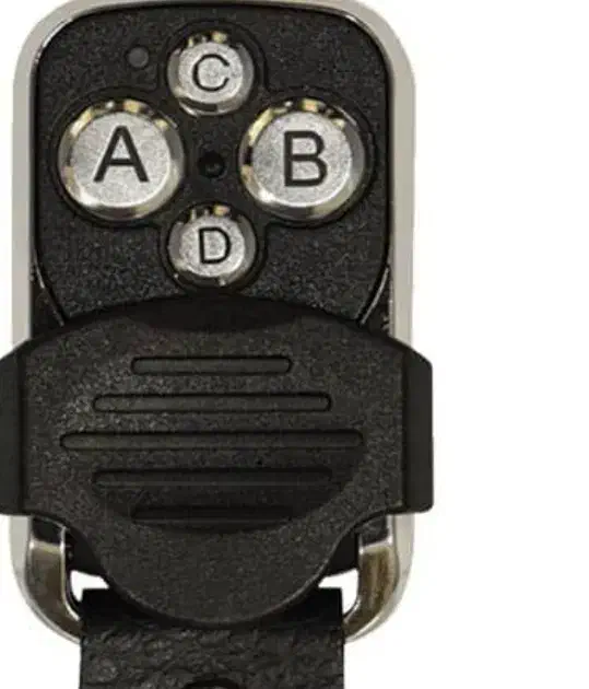 ریموت گمشده|اشیا|اراک, |دیوار