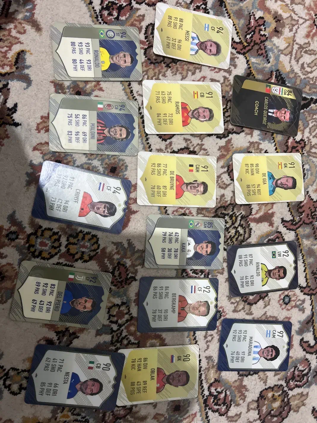 کیمدی|اسباببازی|شیراز, پودنک|دیوار