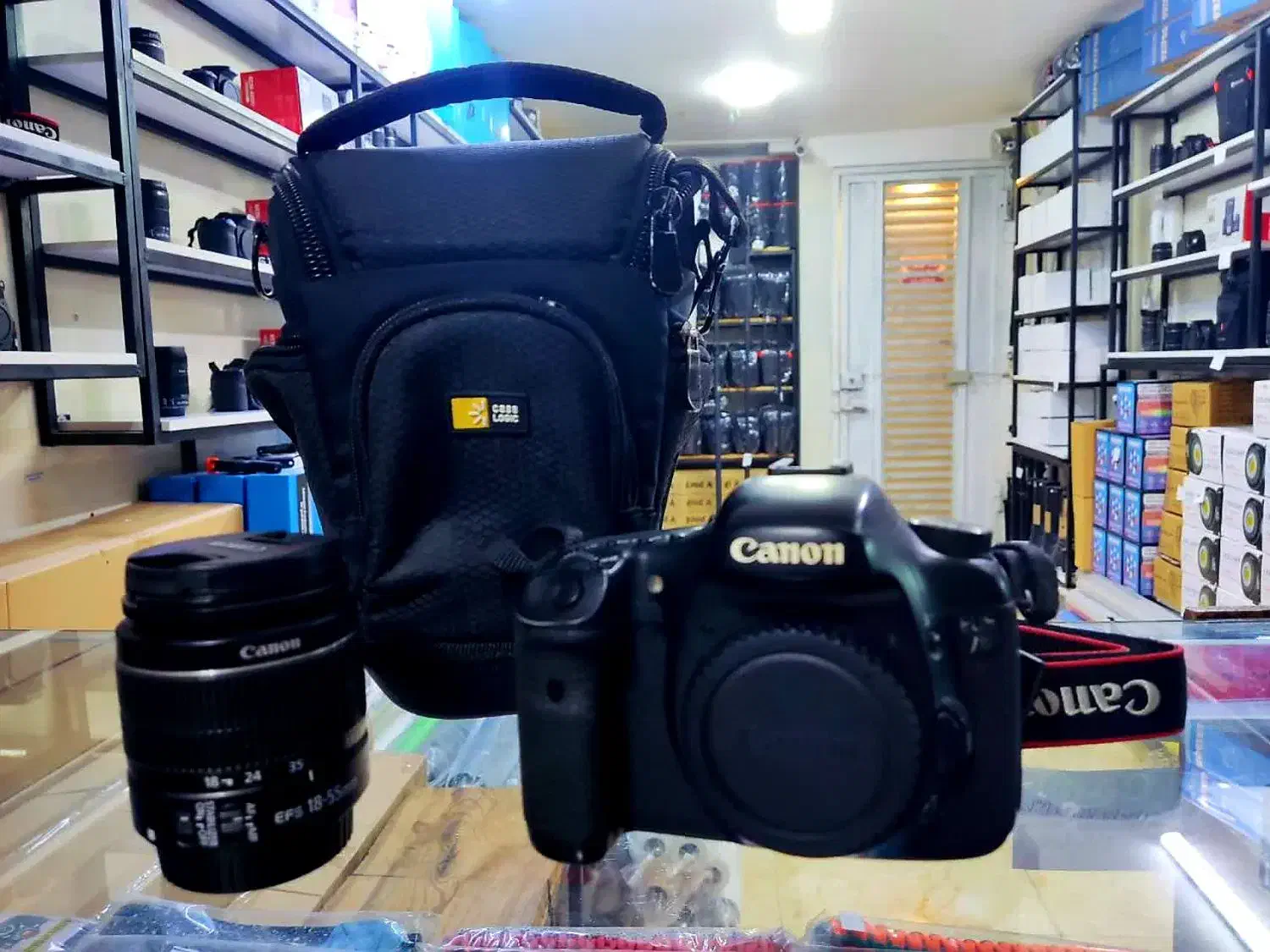 دوربین کنان 7دی لنز 18*55|دوربین عکاسی و فیلمبرداری|قم, دورشهر|دیوار