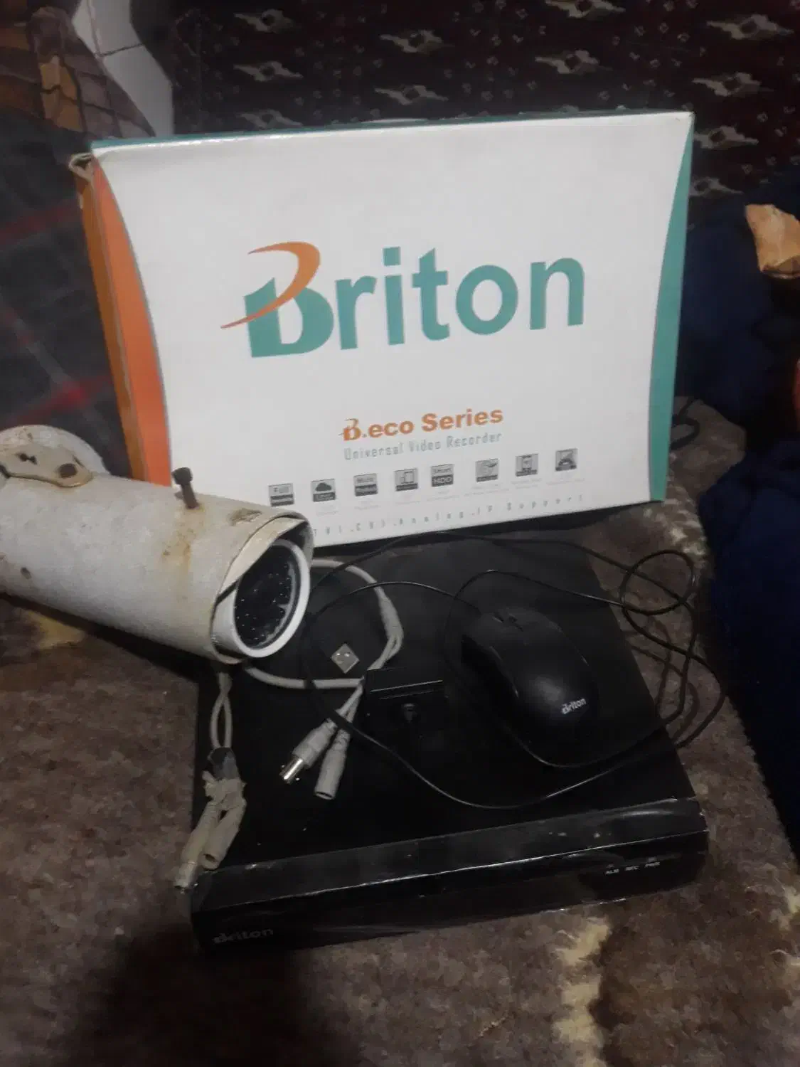 یک دستگاه Dvr و 2 عدد دوربین|دوربین مداربسته|مشهد, طلاب|دیوار