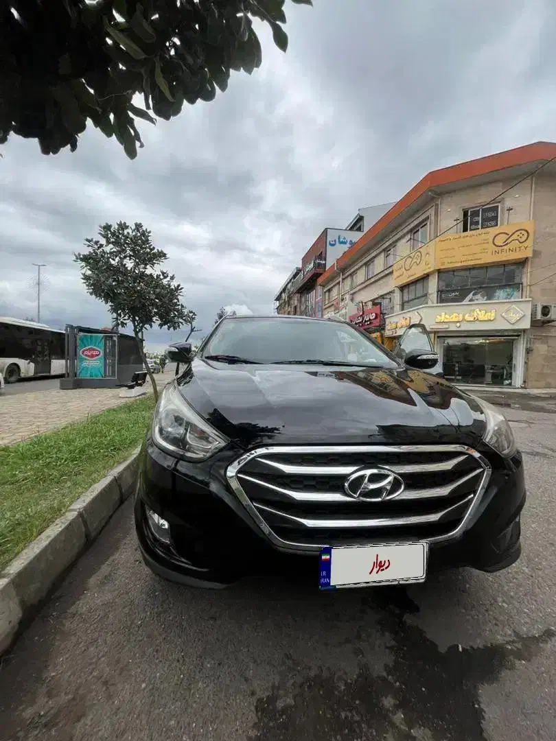 توسان 2015 بی رنگ موتور 2400مشکی،جفت|خودرو سواری و وانت|رشت, کوی مهر|دیوار