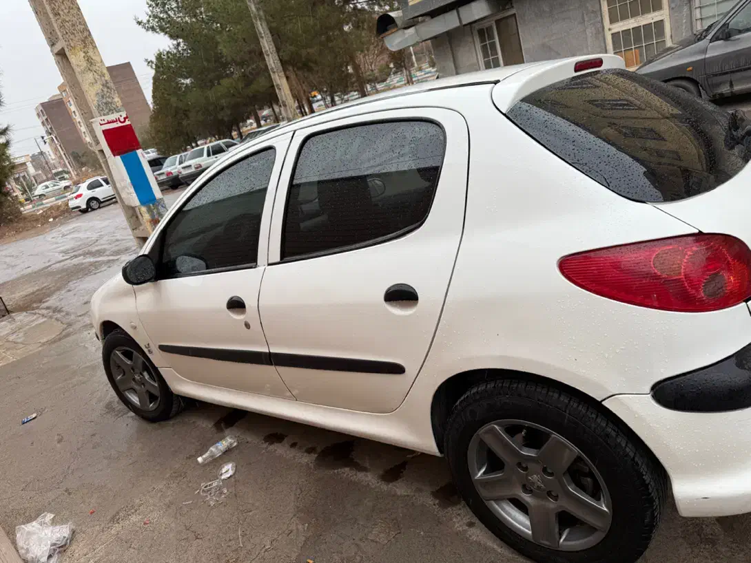 پژو ۲۰۶ تیپ ۵ مدل ۹۴|خودرو سواری و وانت|کرمان, |دیوار