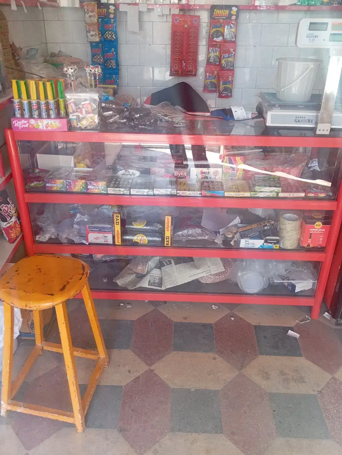 فروش تعدادی وسایل مغازه|فروشگاه و مغازه|کازرون, |دیوار