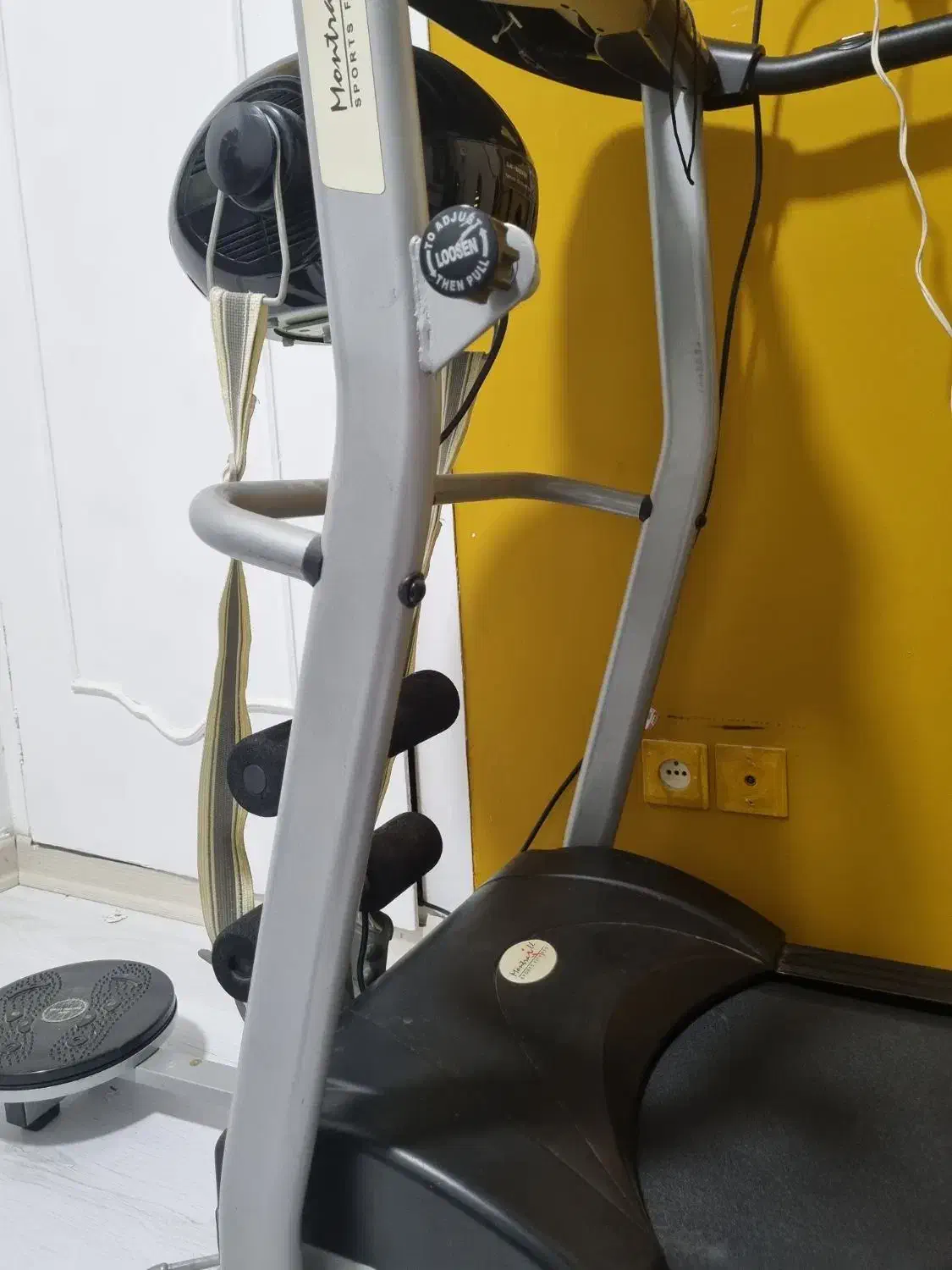 تردمیل چهار کاره سالم|تجهیزات ورزشی|بهبهان, |دیوار