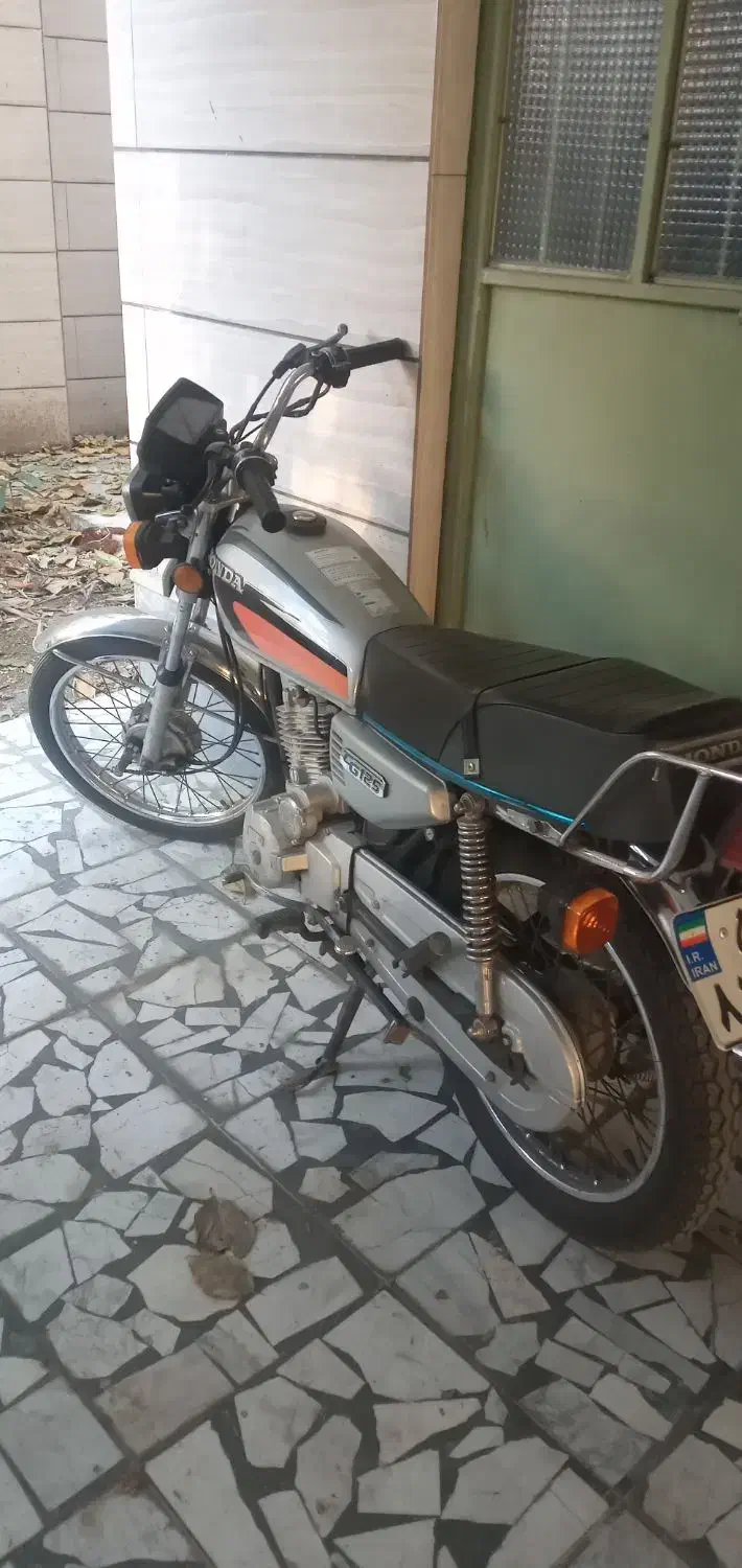 موتور۱۲۵ مدل ۹۰ استارتی|موتورسیکلت|قائمشهر, |دیوار