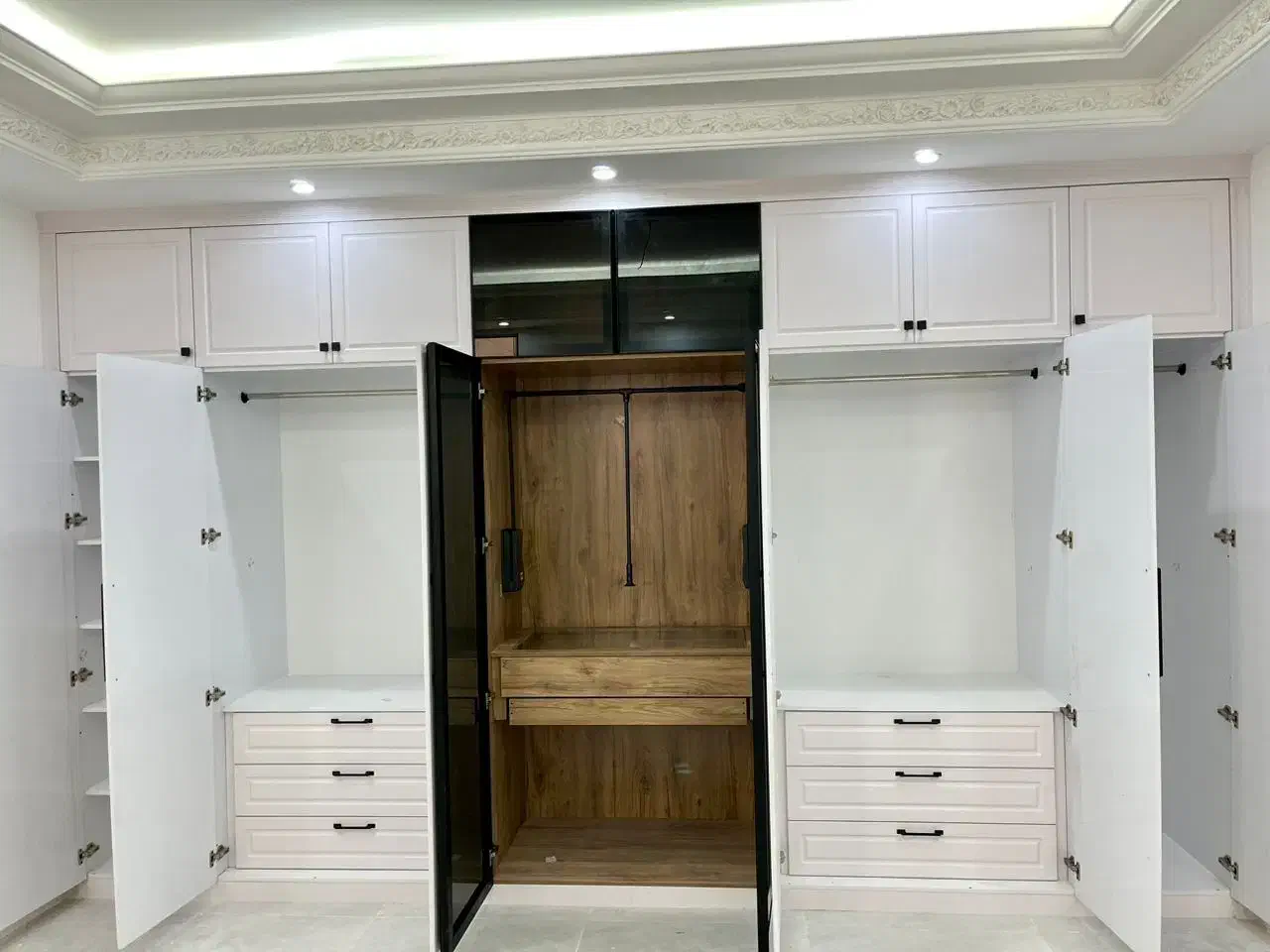 نصب کابینت، کمد،تعمیرات|خدمات پیشه و مهارت|خرم‌آباد, |دیوار