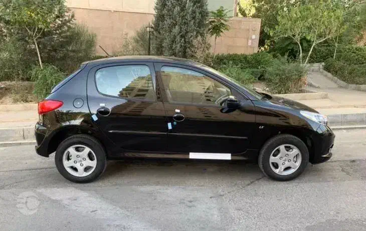 207 پانوراما دنده ای Tu5pصفر رنگ مشکی|خودرو سواری و وانت|کازرون, |دیوار