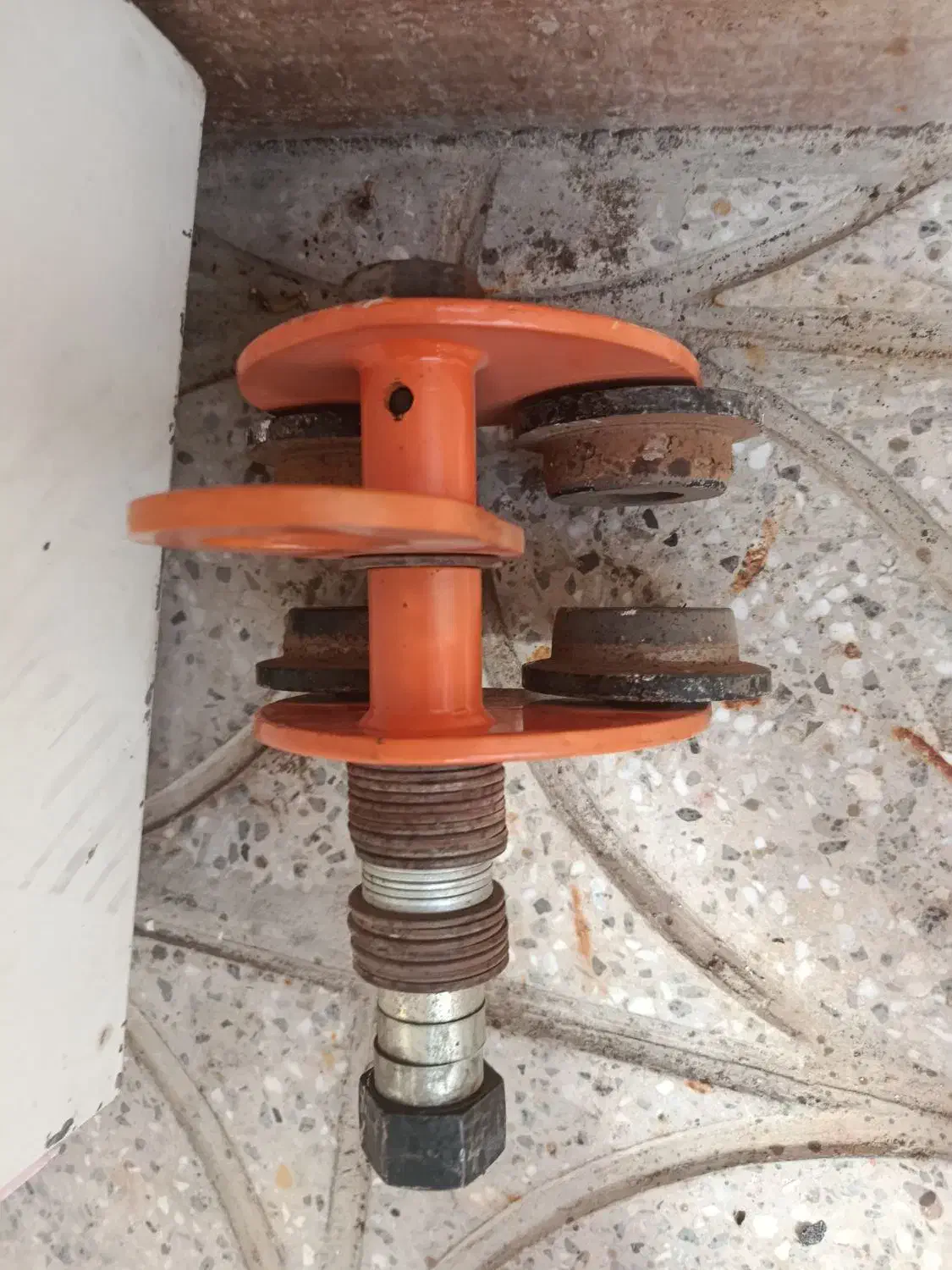 ریل تیفور یا جرسقیل سقفی ۲ تن|ماشینآلات صنعتی|ایلام, |دیوار