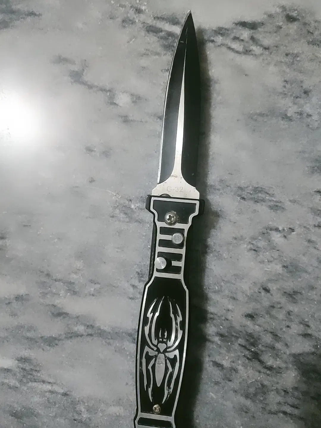 چاقو ضامن دار. شیک و بادوام. خوش دست.|کوهنوردی و کمپینگ|بوکان, |دیوار