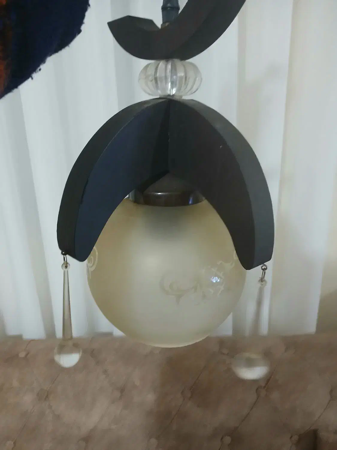 لوستر|لوستر و چراغ آویز|رشت, ساغری سازان|دیوار