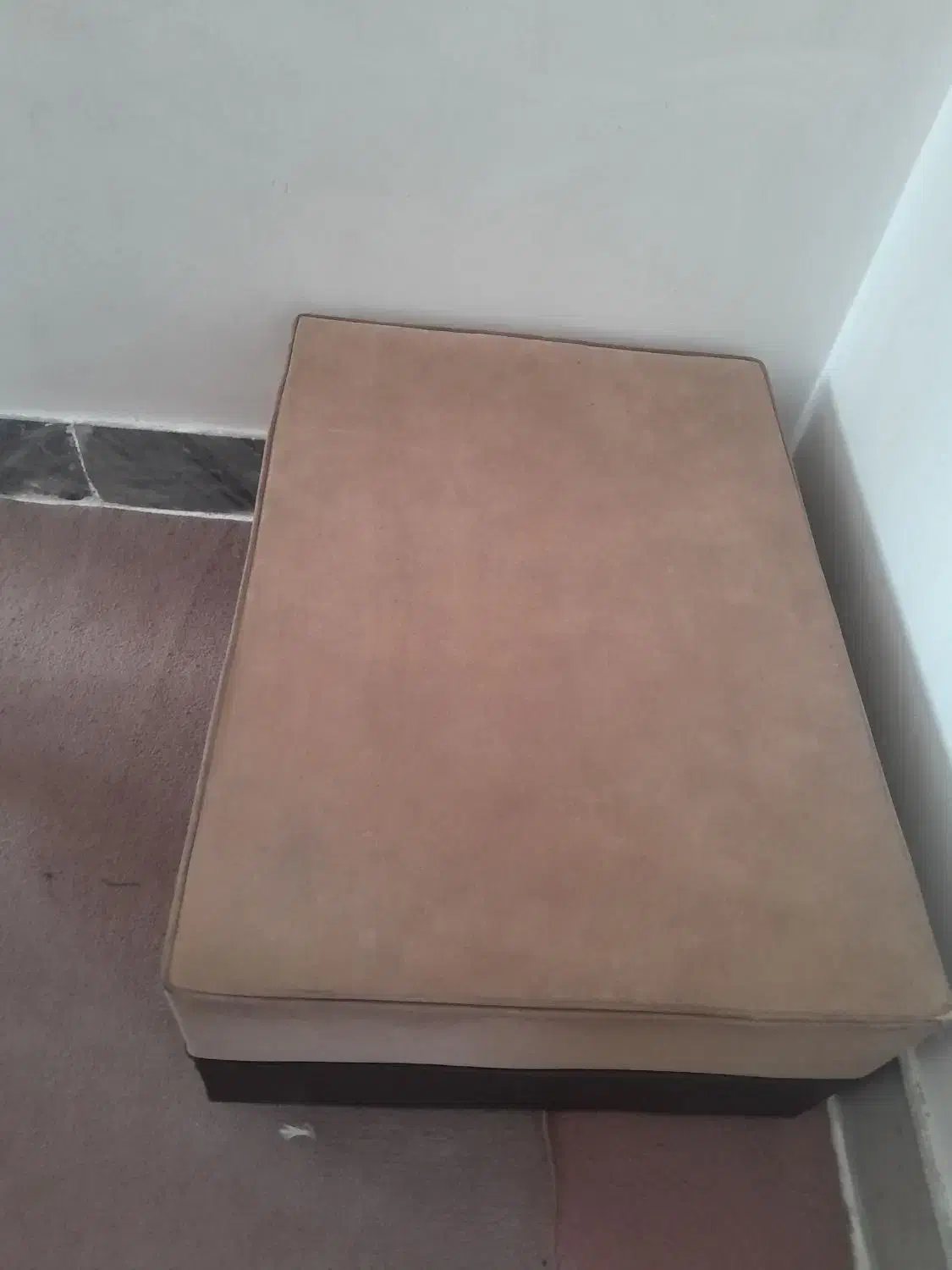 میز جلومبلی|میز تحریر و کامپیوتر|ساوه, |دیوار