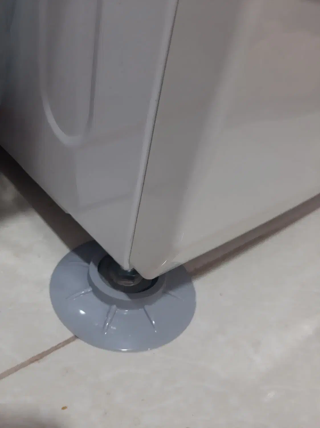 لرزه گیر لباسشویی درجه ۱|ماشین لباسشویی و خشک‌کن لباس|کوهدشت, |دیوار