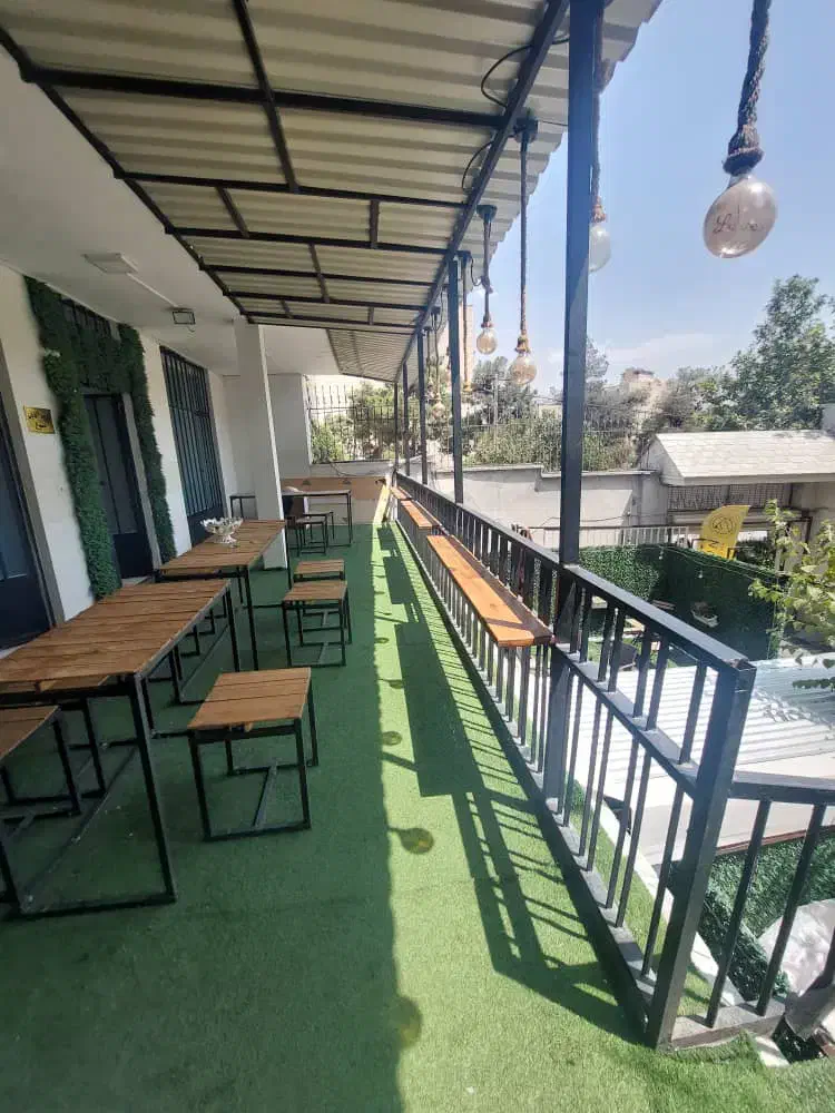 اتاق وصندلی دربزرگترین مرکزآموزشی وسالن زیبایی|خدمات آموزشی|تهران, اقدسیه|دیوار