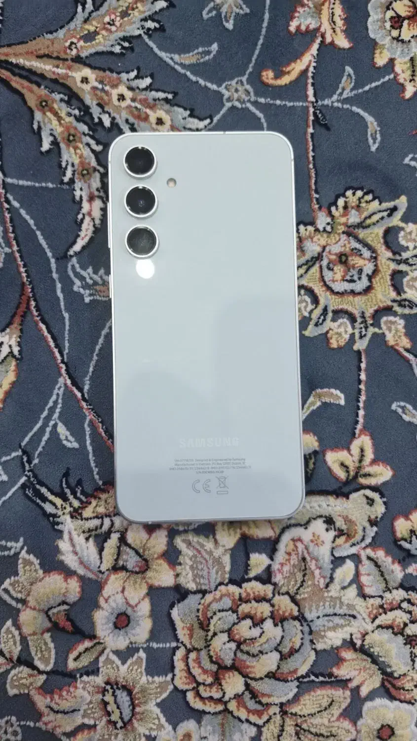 S23 FE مشابه آکبند|موبایل|کرج, بنیاد|دیوار