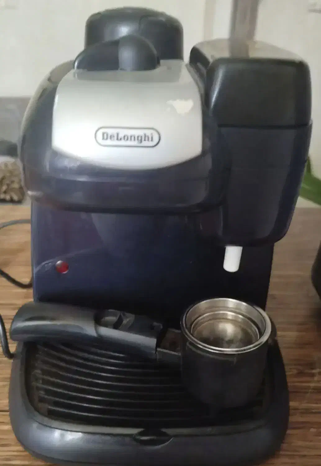 قهوه ساز دلونگی|سماور، چای‌ساز، قهوه‌ساز|اصفهان, برازنده|دیوار