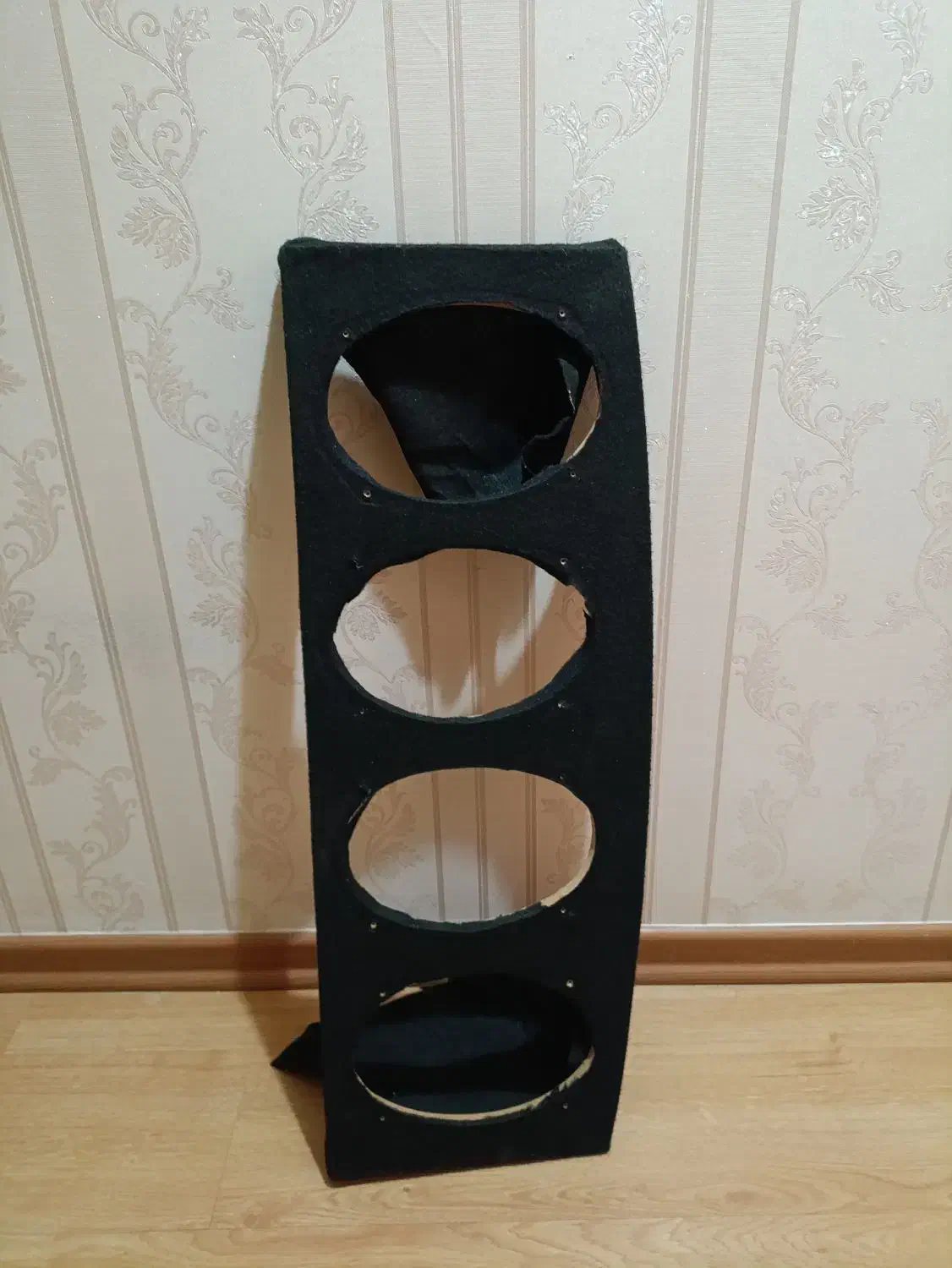 طاقچه|صوتی و تصویری|سهند, |دیوار