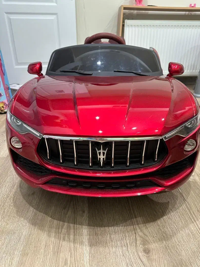 ماشین مازاراتی ۵ موتور|اسباب‌‌بازی|سبزوار, عظیمیان|دیوار