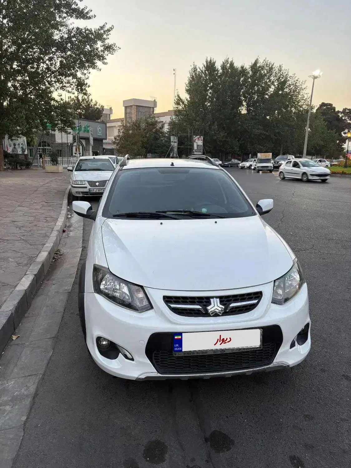 کوییک ۹۸|خودرو سواری و وانت|کرج, اصفهانیها|دیوار