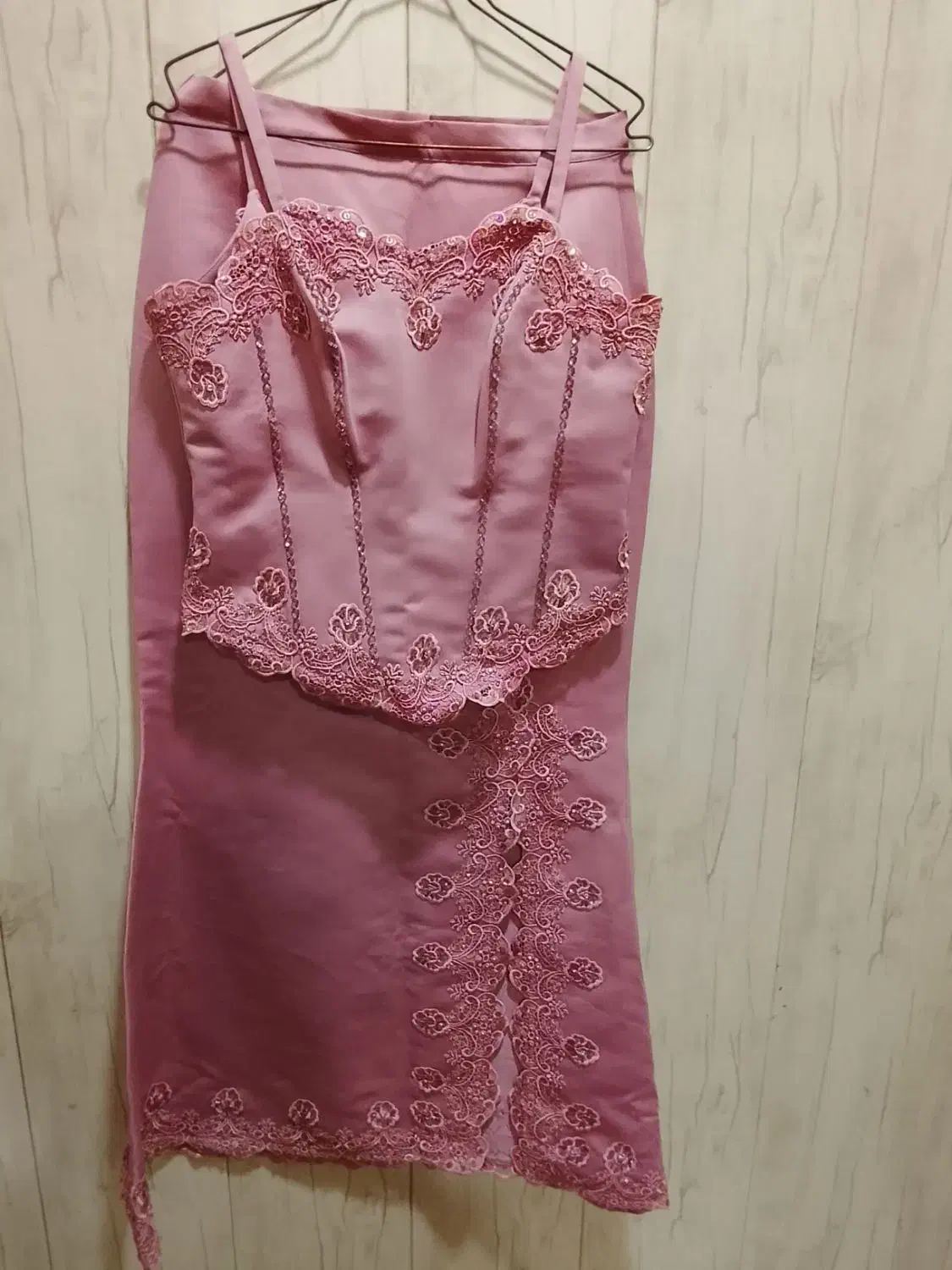 لباس|لباس|بندر ماهشهر, |دیوار