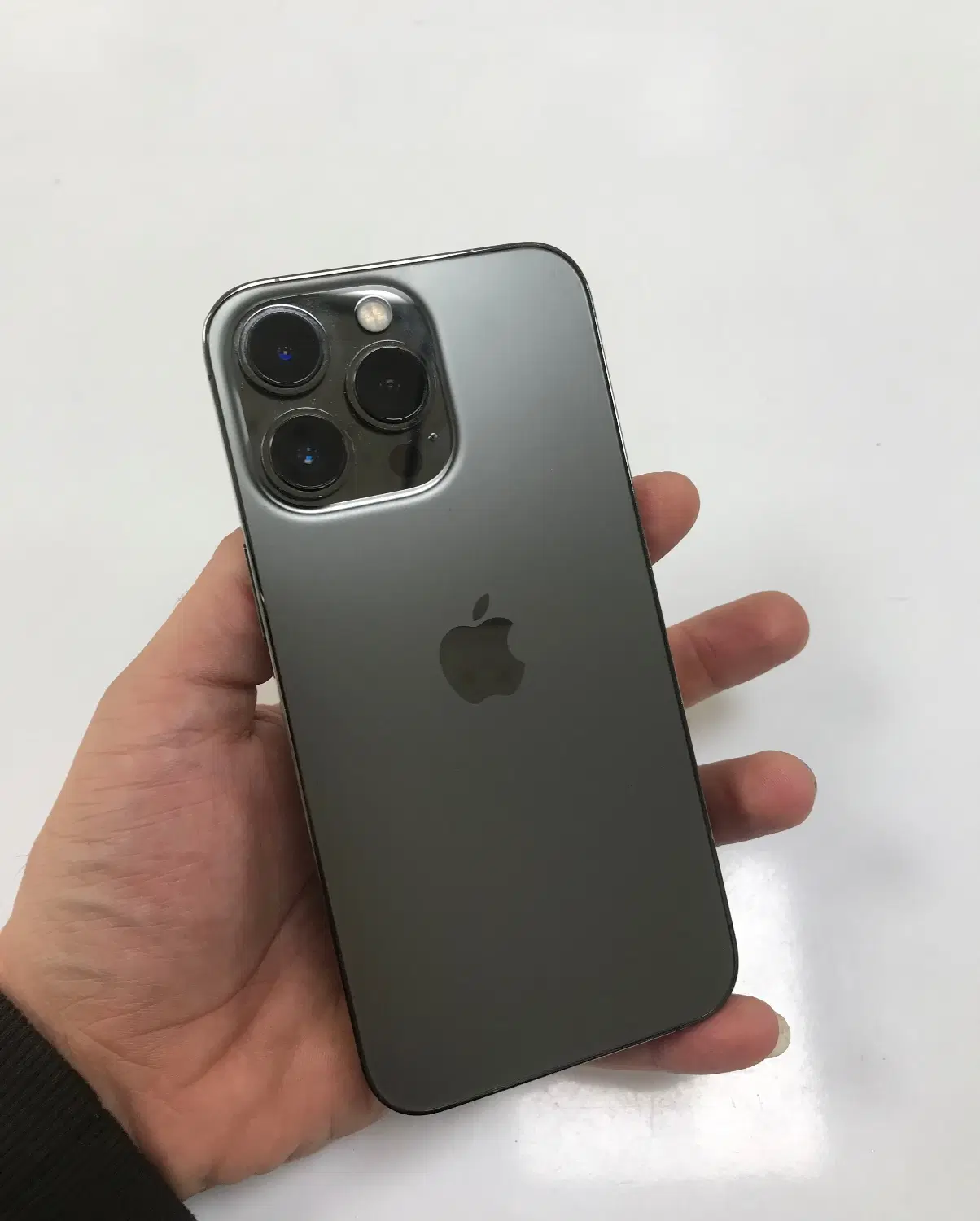 13 pro|موبایل|گرمی, |دیوار