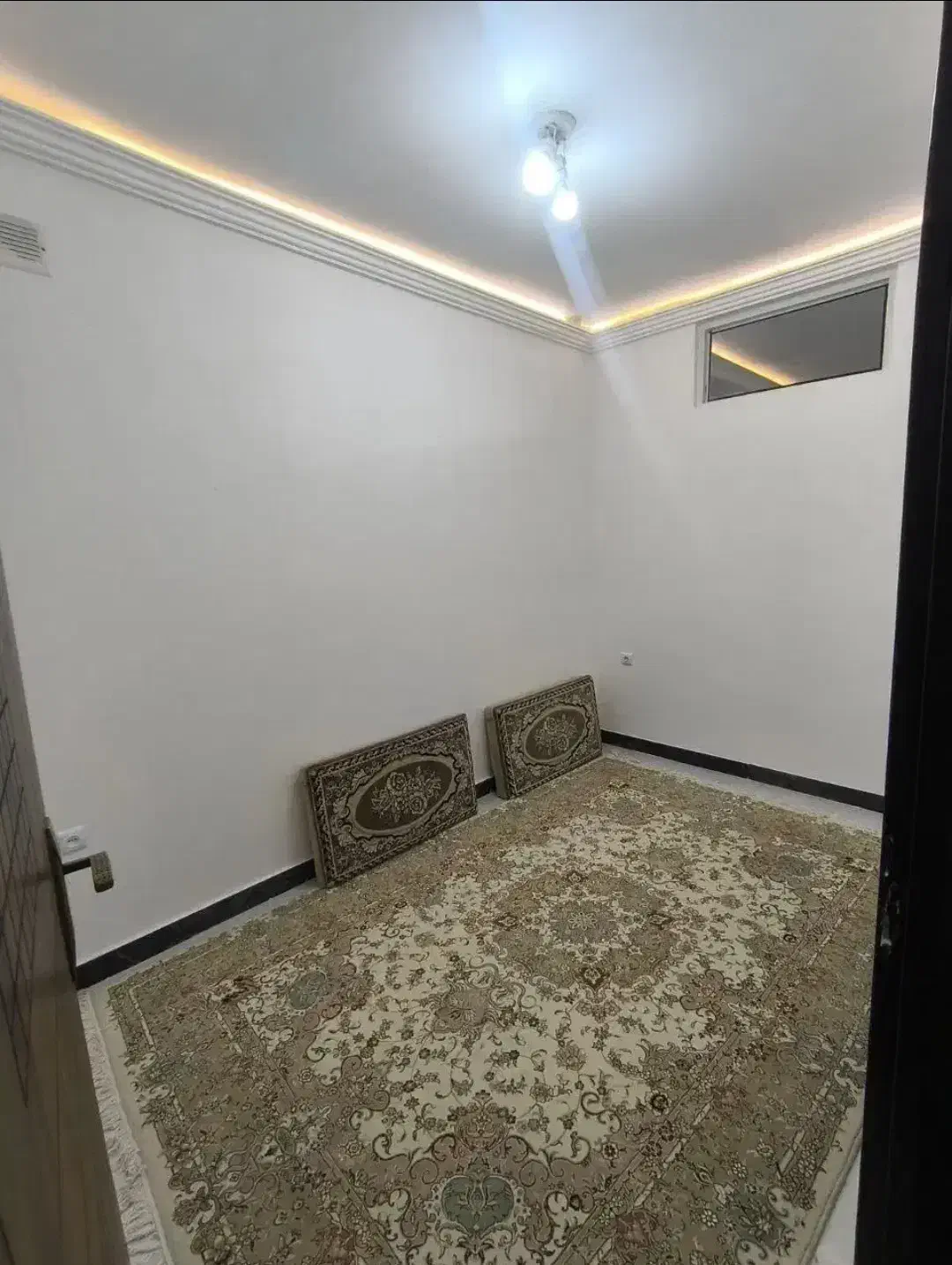 اقامتگاه شیک و تمیز با پارکینگ مسقف|اجارهٔ کوتاهمدت آپارتمان و سوئیت|جوانرود, |دیوار