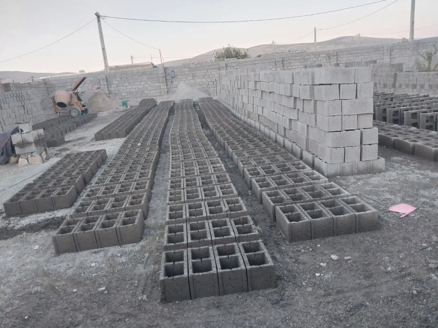 بلوک سیمانی|مصالح و تجهیزات ساختمان|جزمان, |دیوار