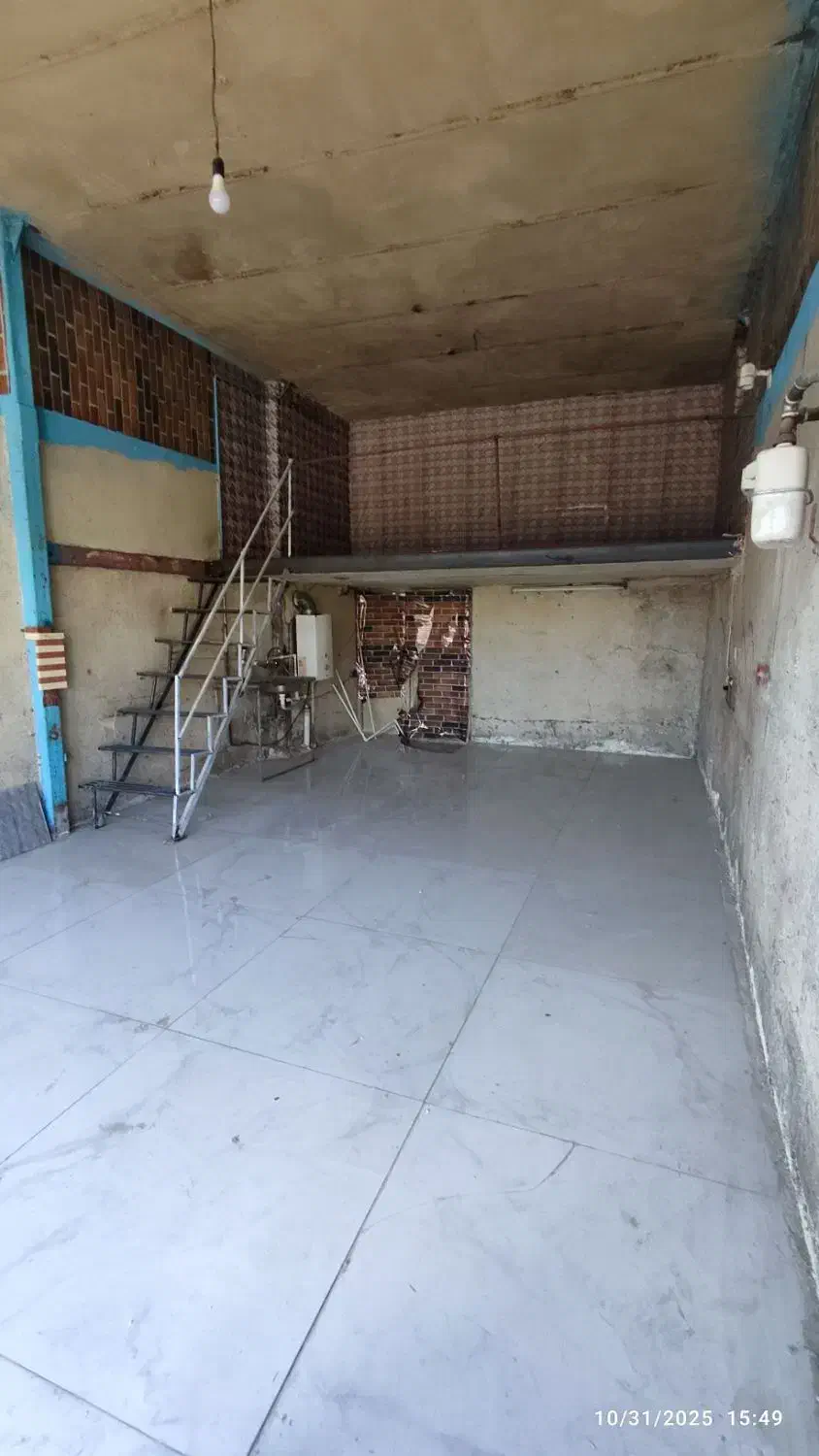 رهن و اجاره مغازه ۳۵ متری بر اتوبان تبریز-آذرشهر|اجارهٔ مغازه و غرفه|خسروشاه, |دیوار