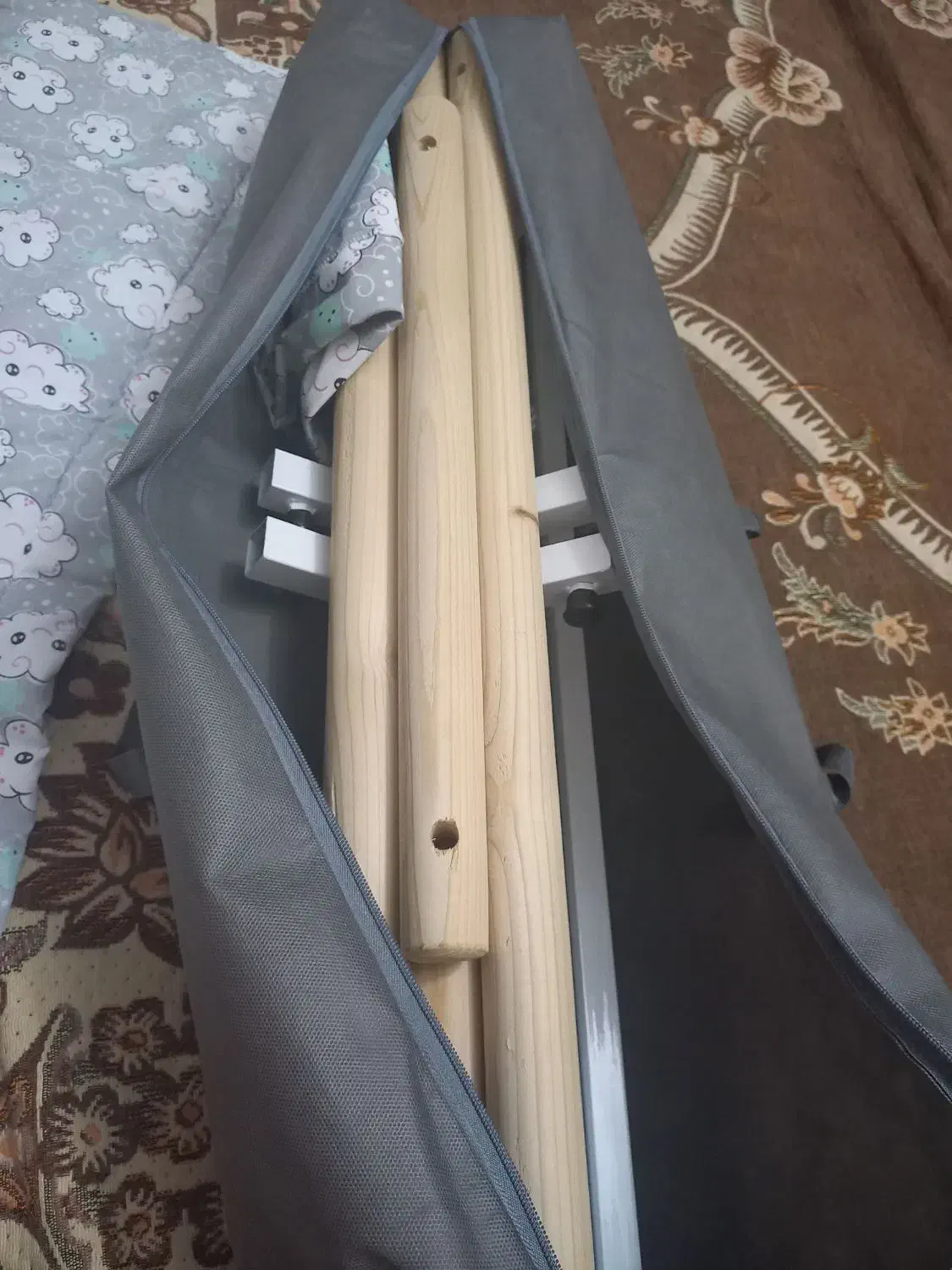 گهواره ننو|تخت و صندلی بچه|رشت, لاکانی|دیوار