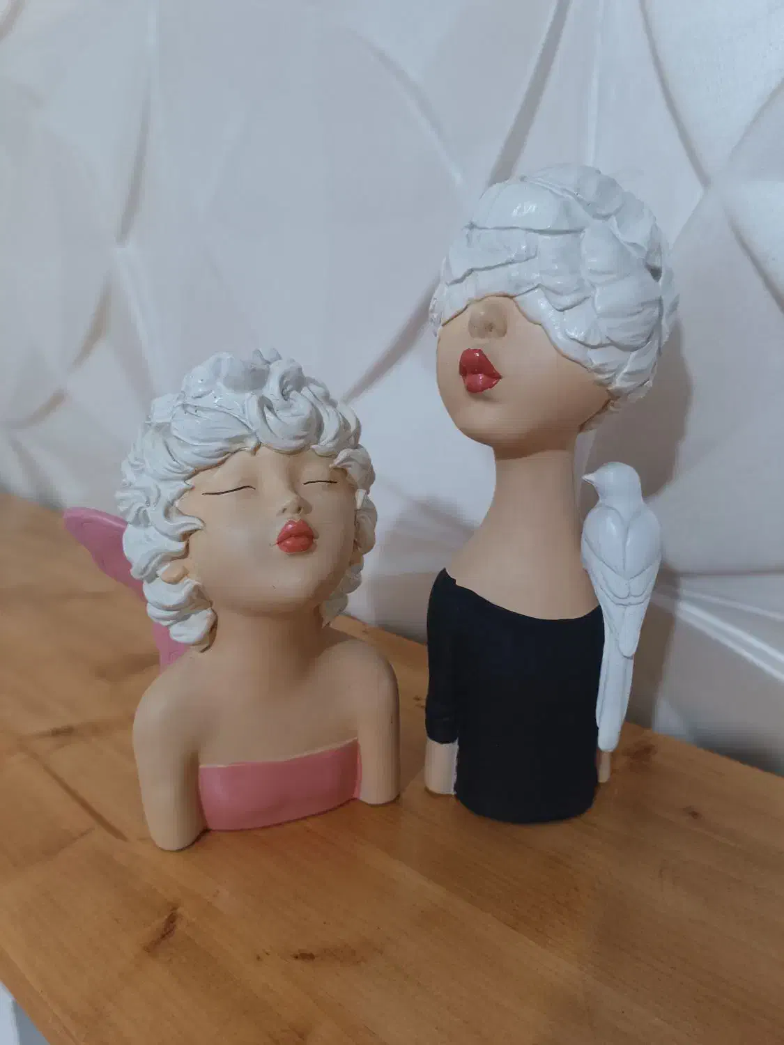 مجسمه|مجسمه، تندیس، ماکت|آمل, |دیوار