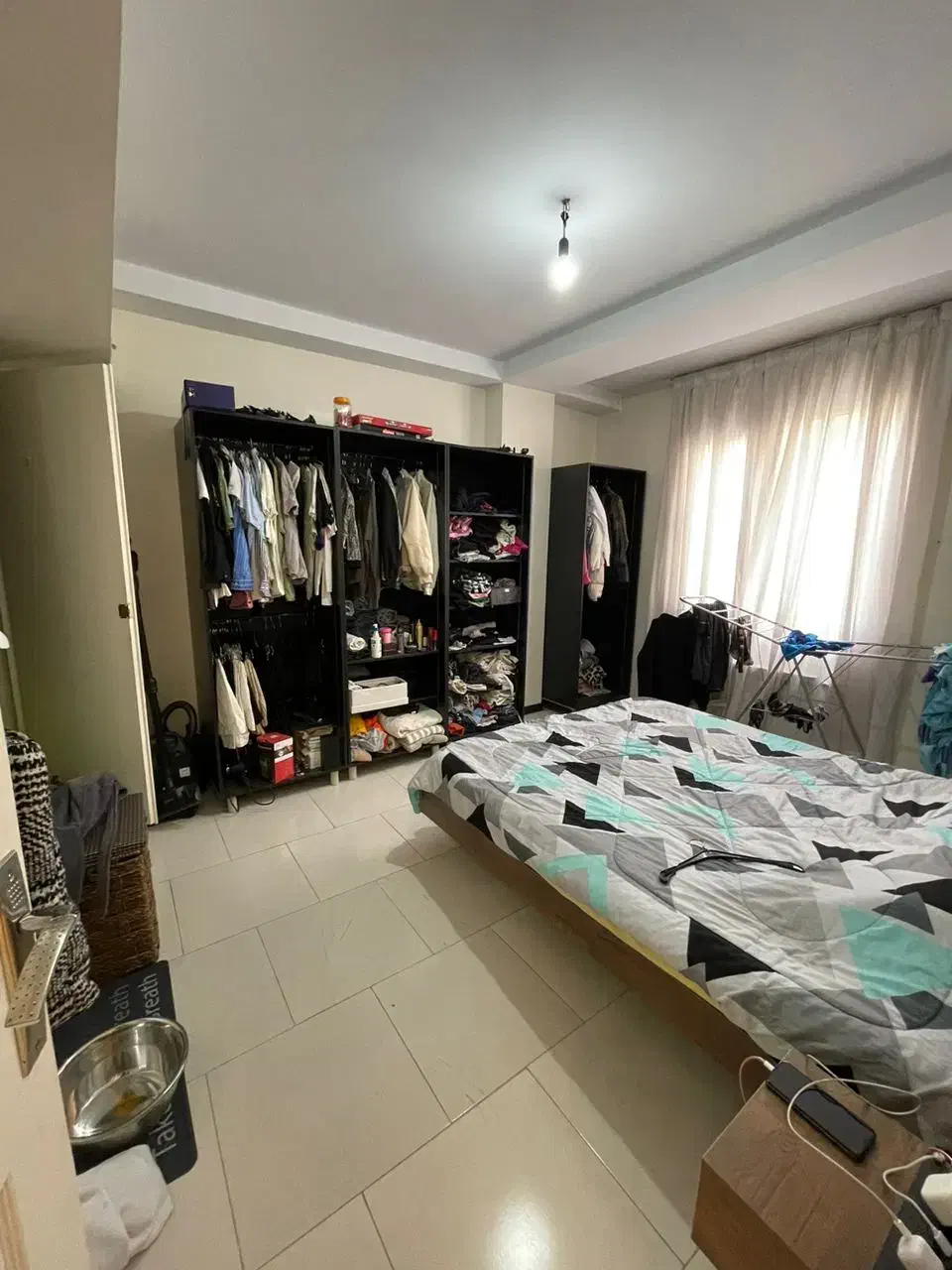 آپارتمان ۶۰ متری/ یک خواب/ فول امکانات/ فقط زوج