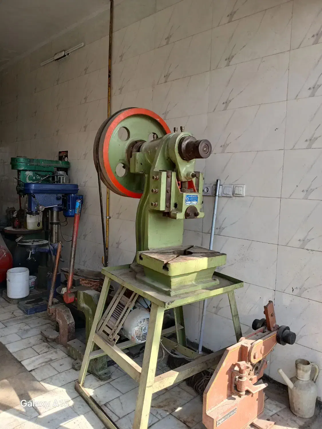 دستگاه پرس ضربه ای ۱۲ کورس متغیر|ماشینآلات صنعتی|خمینیشهر, |دیوار