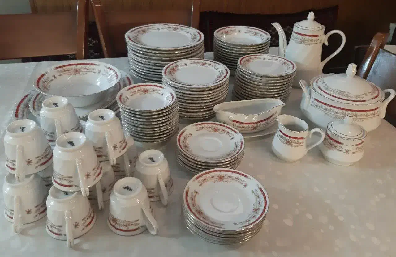 سرویس چینی ۱۲ نفره ژاپنی دلوکس|ظروف سرو و پذیرایی|مشهد, بهارستان|دیوار